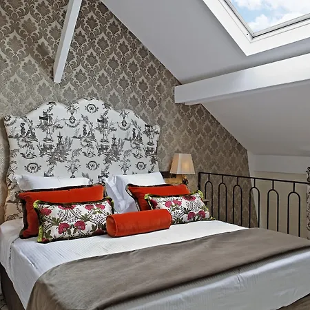 Relais Christine Hotel 5*