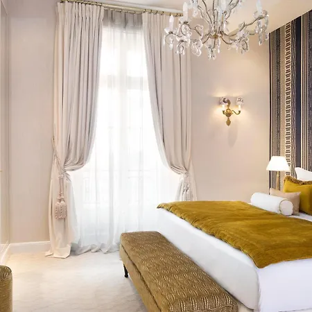 Relais Christine Отель Париж