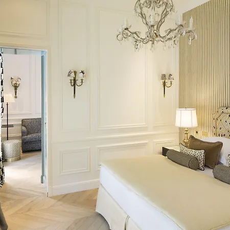 Hotel Relais Christine 5*