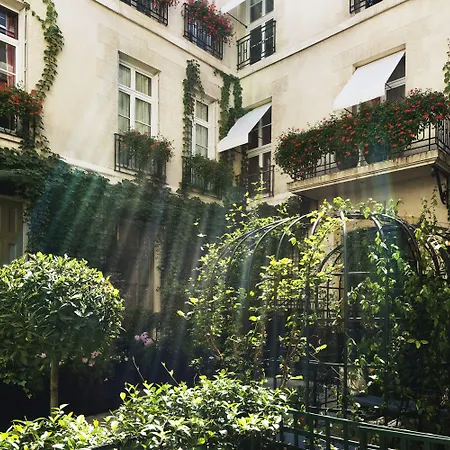 Relais Christine 5*