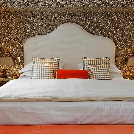 Hotel Relais Christine 5*