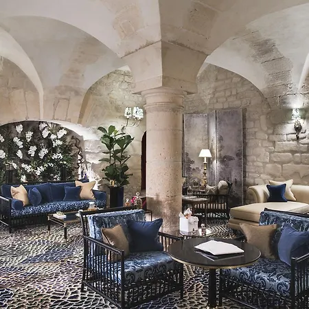 Hotel Relais Christine Paris