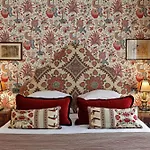 Hotel Relais Christine Paris