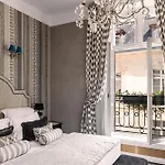 Relais Christine 5*