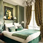 Relais Christine 5*