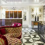 Relais Christine Hotel 5*